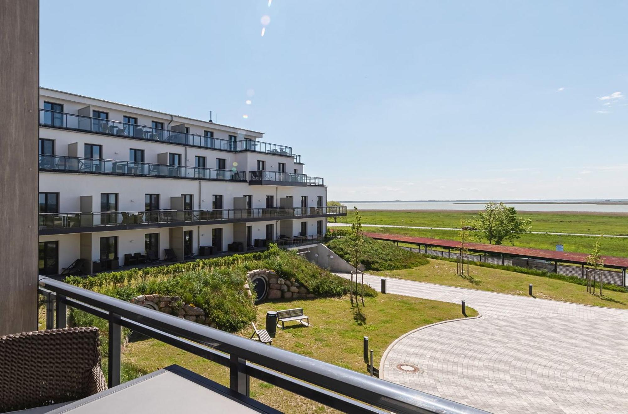 Moderne Apartments in der Seefahrtschule - 600m bis zum Ostseestrand Wustrow  Exterior foto